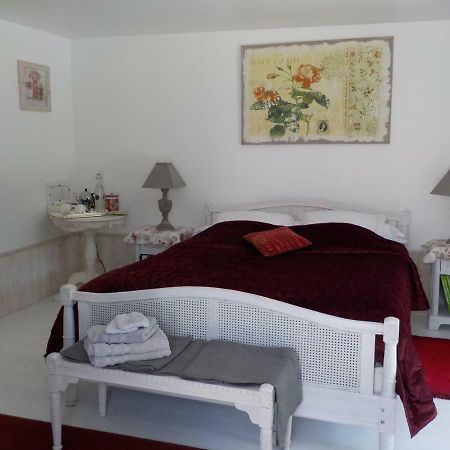 La Pastorale Bed & Breakfast Vinneuf Екстериор снимка